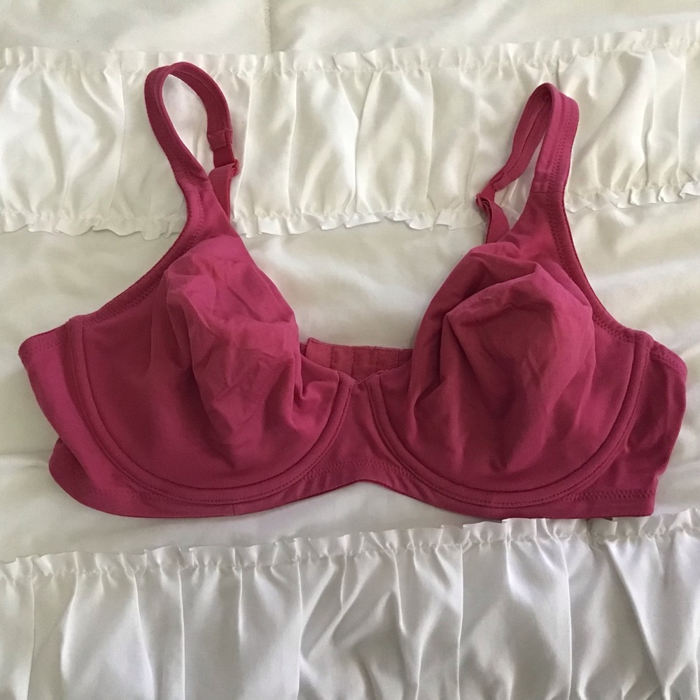 Body by Victoria’s Secret Bra VS size 38C dark pink soft underwire lightly lined